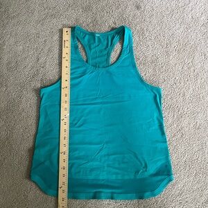 Lululemon teal tank top